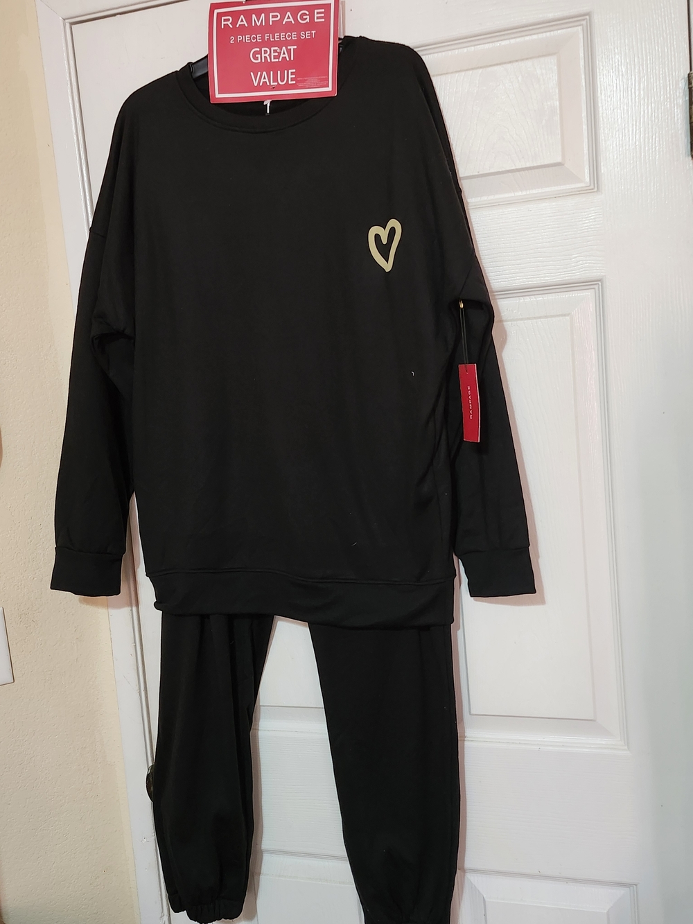 Rampage Black Fleece Set with Gold Heart Accent
